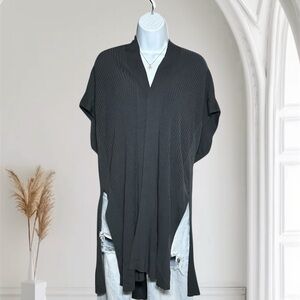 Eileen Fisher Size Small Cardigan Oversized Black Organic Knit Tunic Split Hem